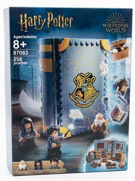 Конструктор Harry Potter Навчання в Гоґвортсі: Урок замовлянь 87083 на 256 деталей (розкладна книга Рейвенклов, 3 міні-фігурки, у коробці) 87083 фото