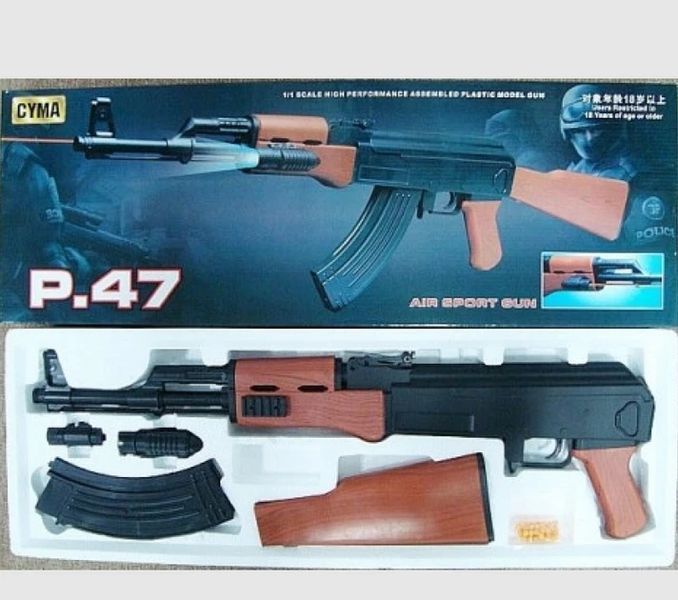 Розбірний іграшковий автомат Р.47 на кульках з лазерним прицілом та ліхтариком CYMA 22552 фото